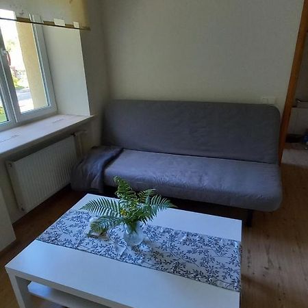 Apartmán Ozolu Gatve 2- No Cesim 7 Km Jānamuiža Exteriér fotografie